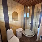Kastan House * Mustvee