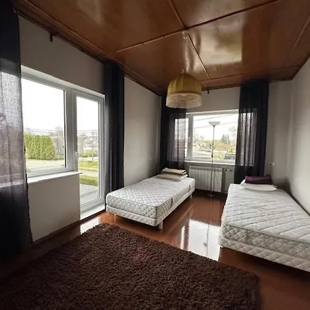 Kastan House * Mustvee